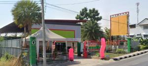 ขายที่ดิน พร้อมออฟฟิศ โกดัง 299 ตรว ถนน เพิ่มสิน สายไหม